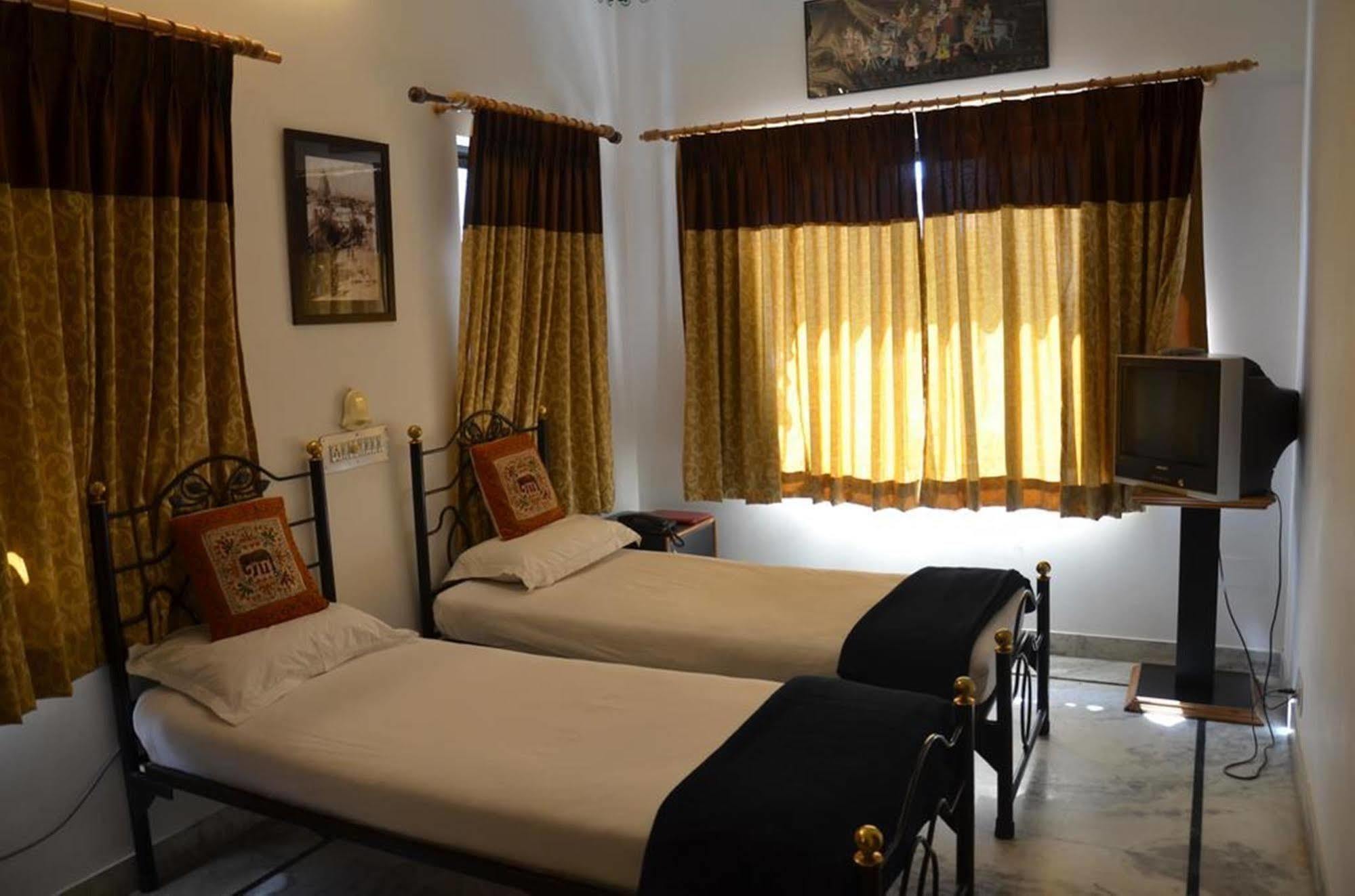 Baba Palace 3* Udaipur